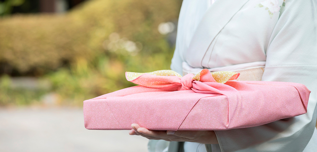 お歳暮　贈り物