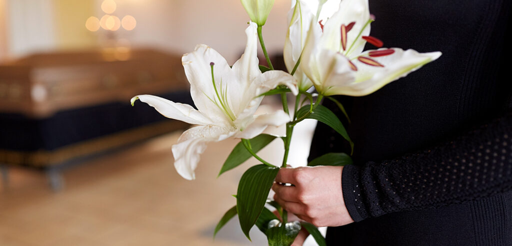 外国での葬儀のマナー。参列時に知っておきたい基本ルール