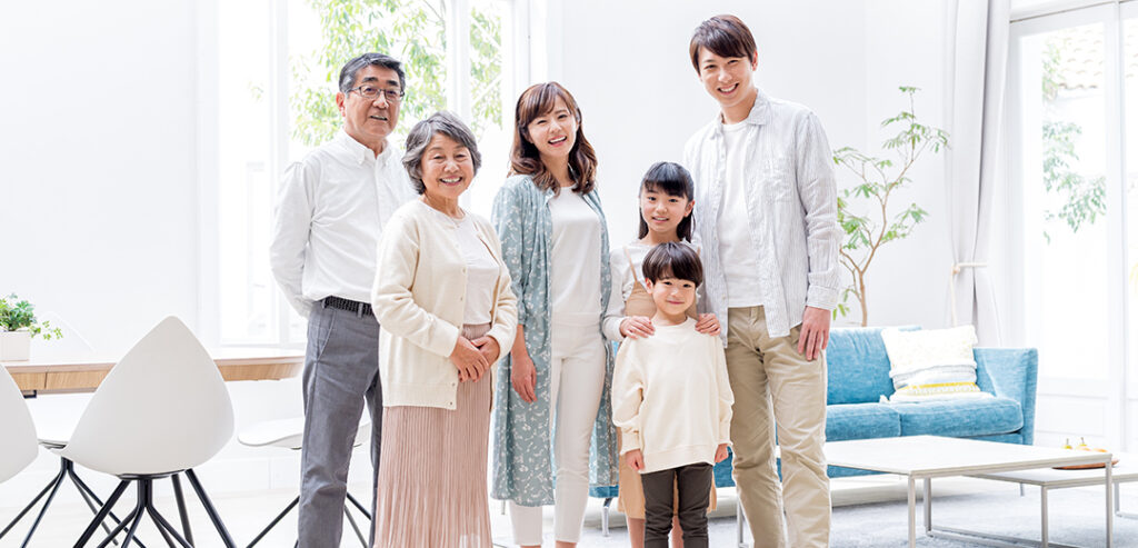 還暦、緑寿。長寿祝いの贈り物にふさわしいものは？